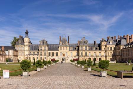 Activities and Things to do in Fontainebleau · Hôtel de Londres Fontainebleau